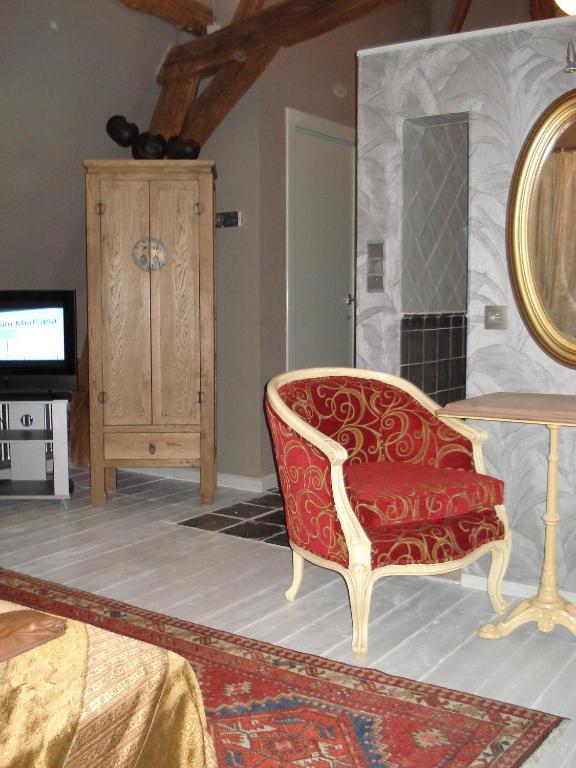 Aparthotel De Beek Anno 1410 Σιντ-Τρουίντεν Δωμάτιο φωτογραφία